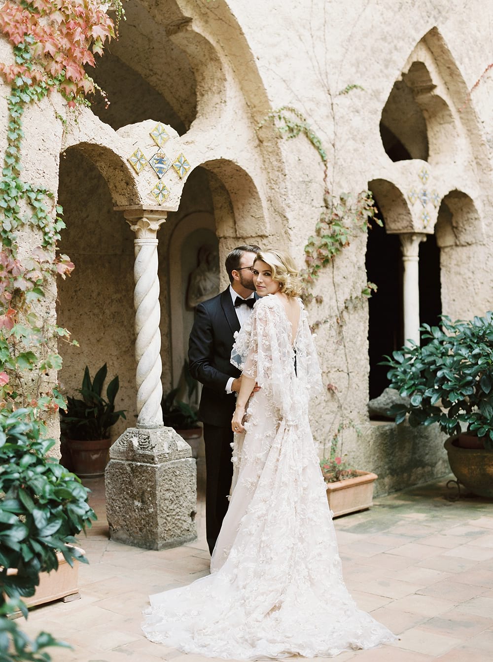 wedding villa cimbrone ravello, italy bride and groom first look photos