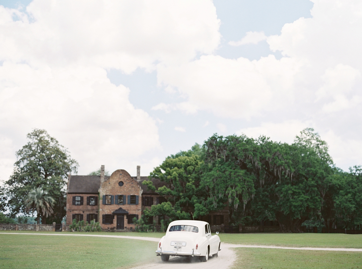 wedding at middleton place - vintage getaway car 